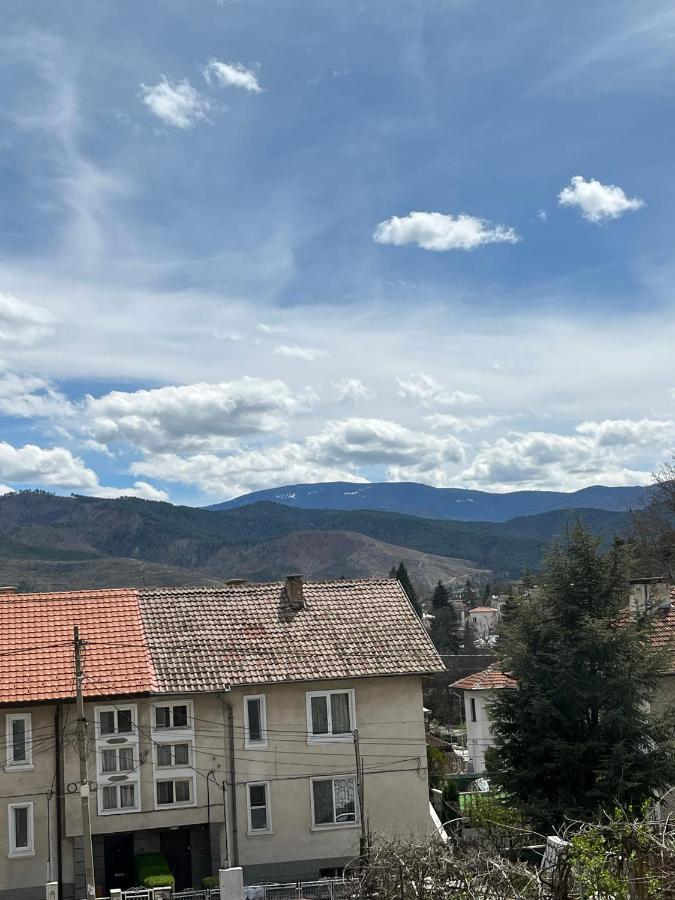 Апартамент Ренета Apartment Reneta Velingrad Exterior foto